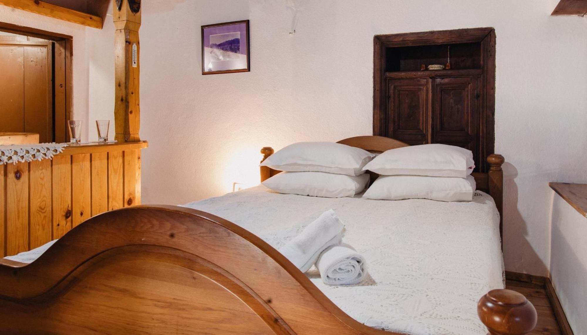 Dedo Pene Inn Bansko Esterno foto